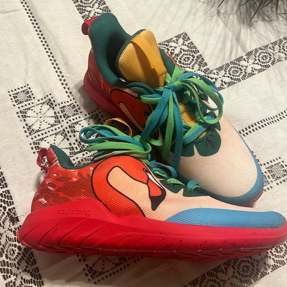 Soulsfeng Colorful Graphic Athletic Sneakers | EU 42 | Lightweight Running Shoes